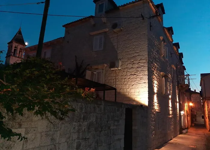 Carol Vendégház Trogir