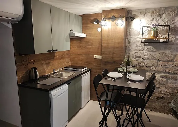 招待所 卡罗尔罗姆斯酒店 特罗吉尔