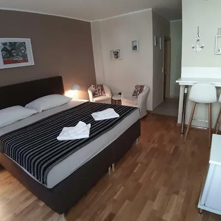 Carol Gæstehus 3*