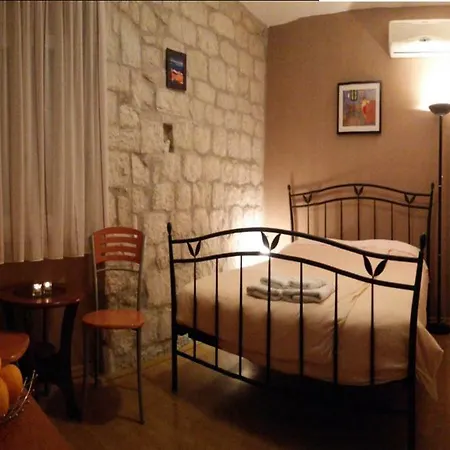 Carol 3* Trogir