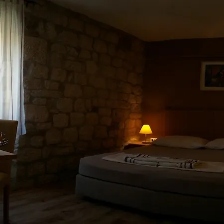 Carol Gæstehus Trogir